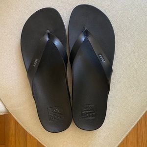 Women’s Reef sandals